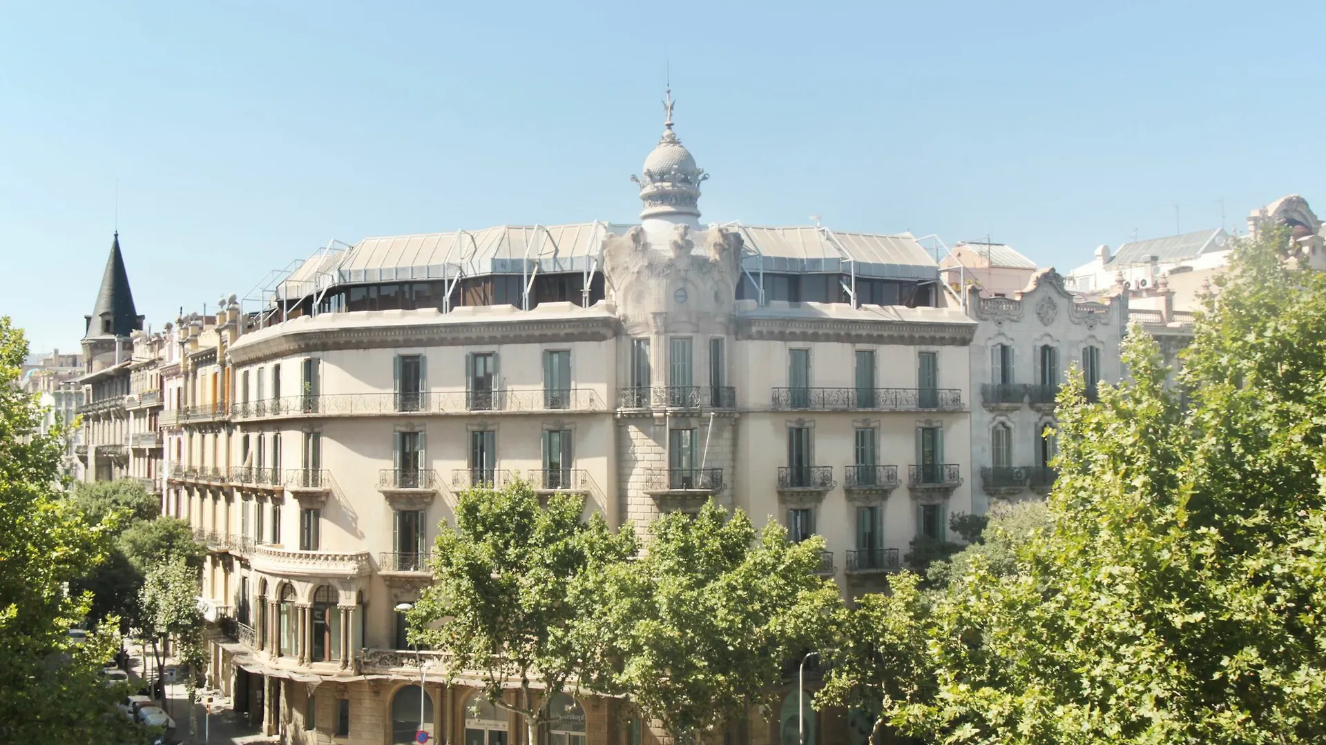 Hotel Som Nit Triomf Barcelona Pensión